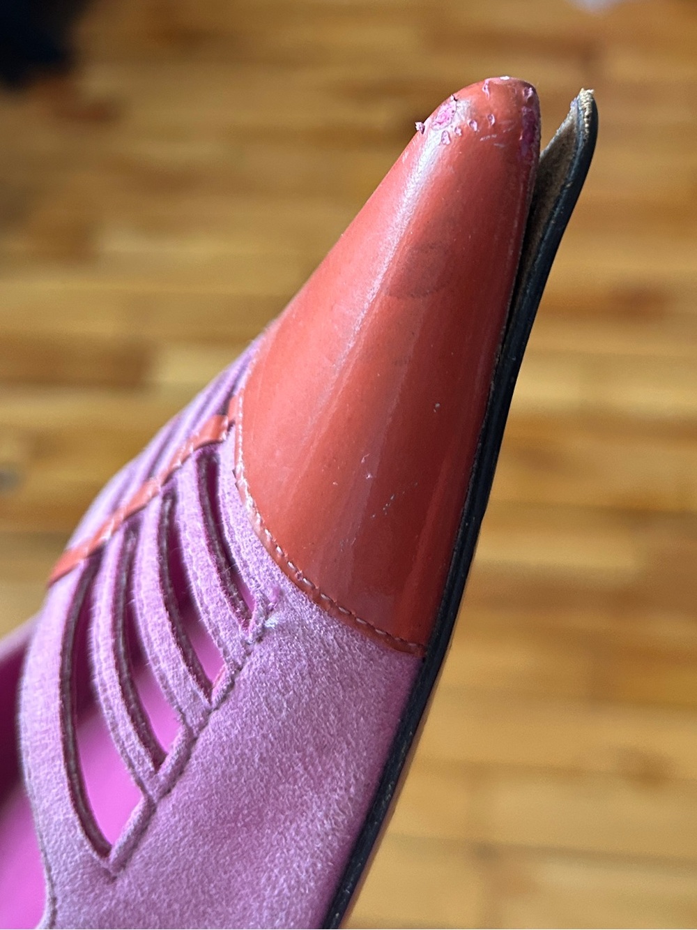 Vintage Coach Suede Kitten Heels Pink Pointed Toe Y2K Mob Wife Classic - Picture 11 of 13